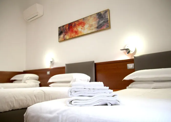 New Joyful Guest House
