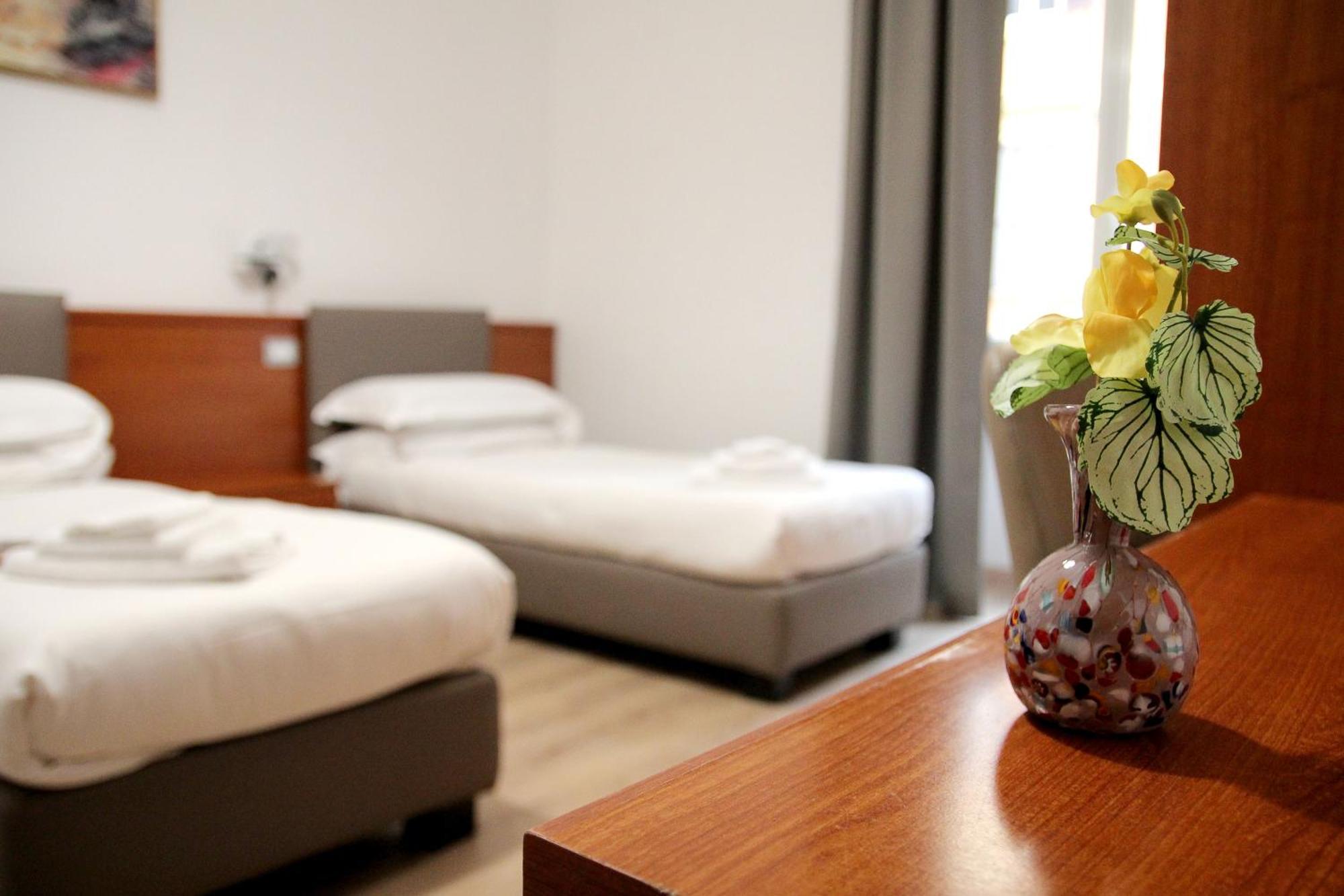 Joyful Guest house *